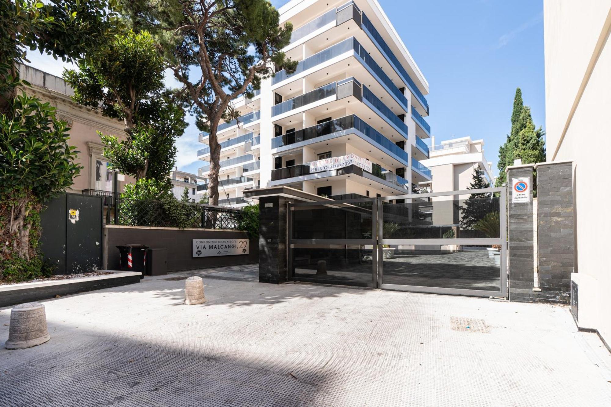 Porta 29 Apartments Trani Exterior photo