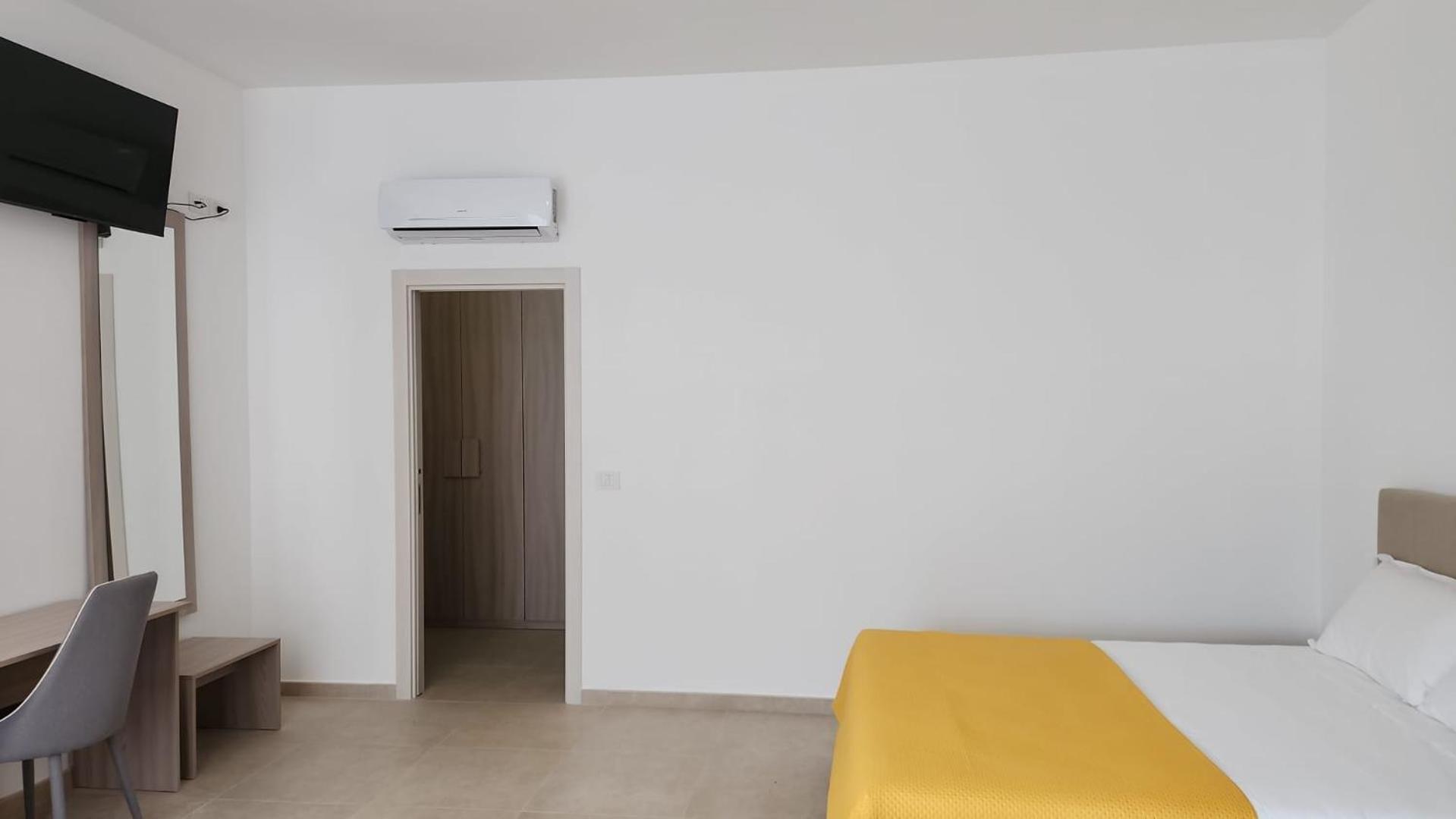 Porta 29 Apartments Trani Exterior photo